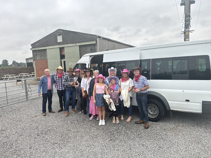 Minibus Hire For Family Days Out